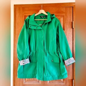 EUC Women's Lands' End Rain Jacket Windbreaker 2X